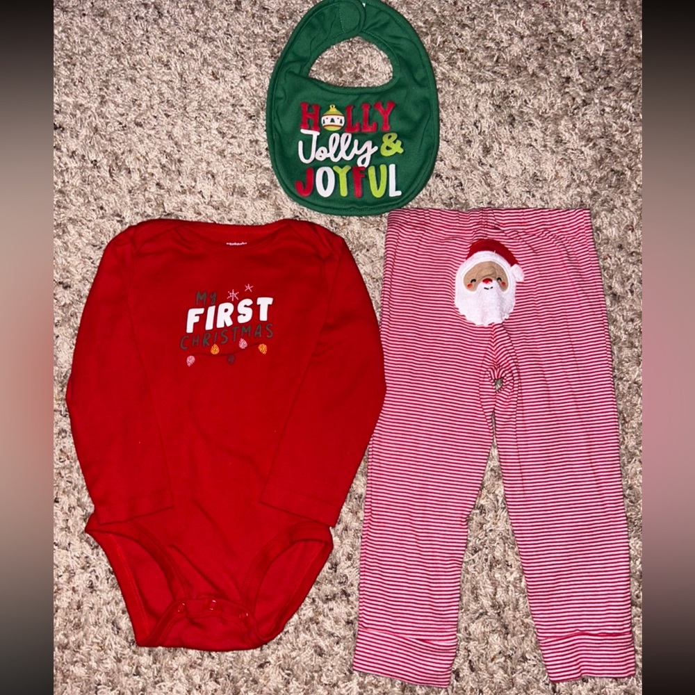 Carter’s 24M Baby My First Christmas Outfit & Bib